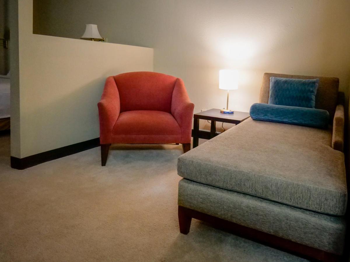 Travelodge By Wyndham St. Louis Berkeley Zewnętrze zdjęcie