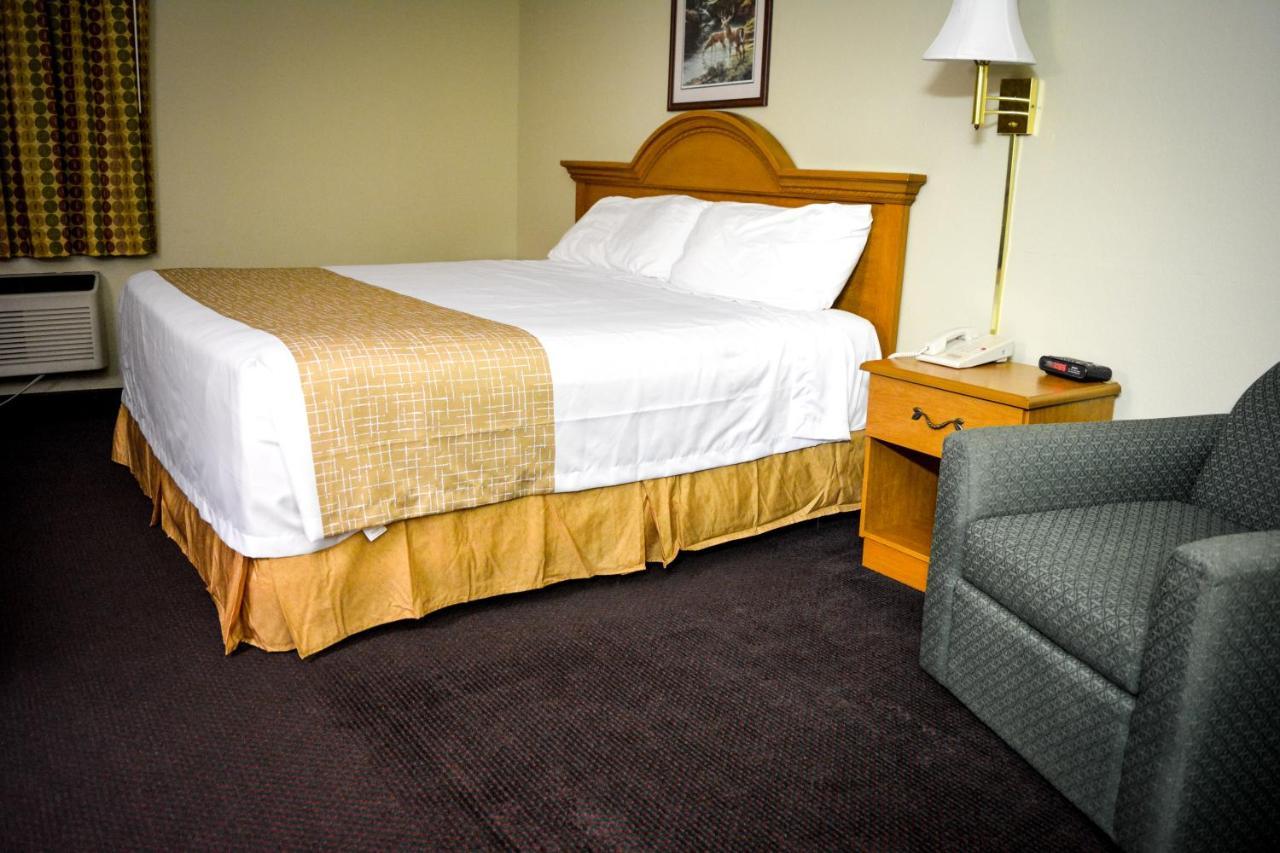Travelodge By Wyndham St. Louis Berkeley Zewnętrze zdjęcie
