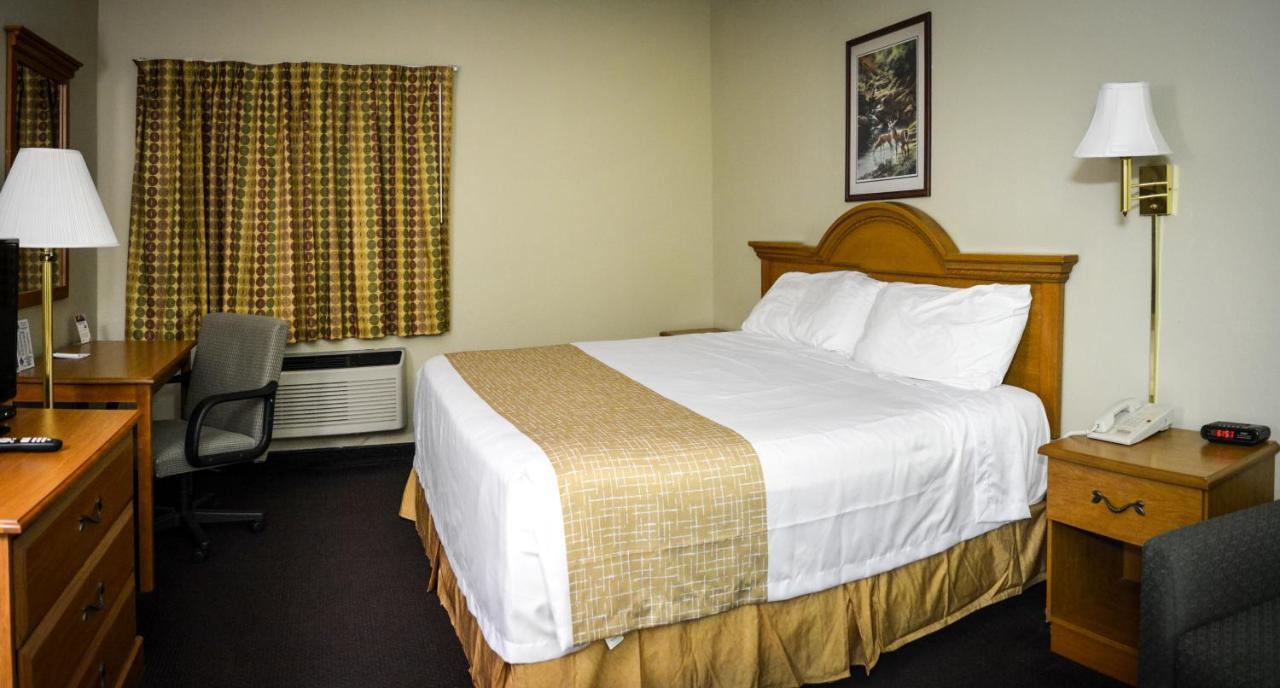 Travelodge By Wyndham St. Louis Berkeley Zewnętrze zdjęcie